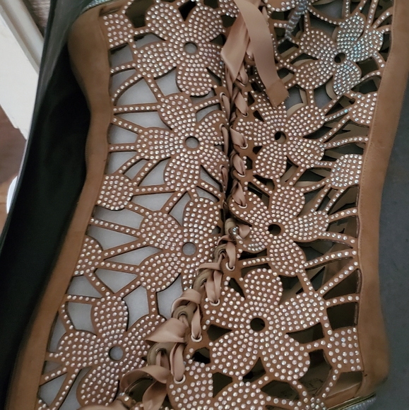 Lace up boots by Pleasers - Picture 2 of 8